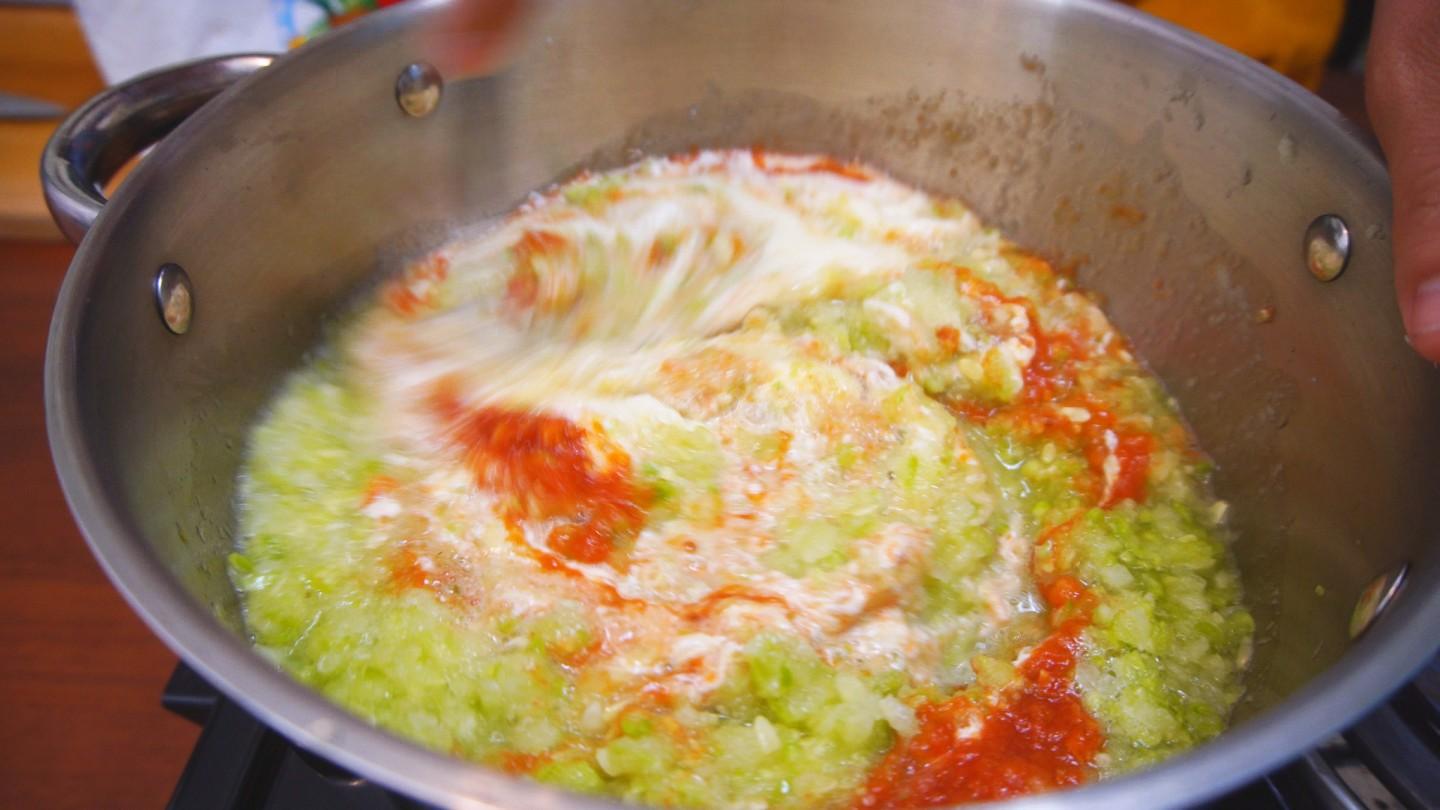 Шаг 6 приготовления Закуска из кабачков, которой всегда не хватает на зиму
