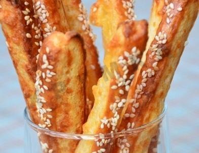 Обложка рецепта Сырные палочки с кунжутом