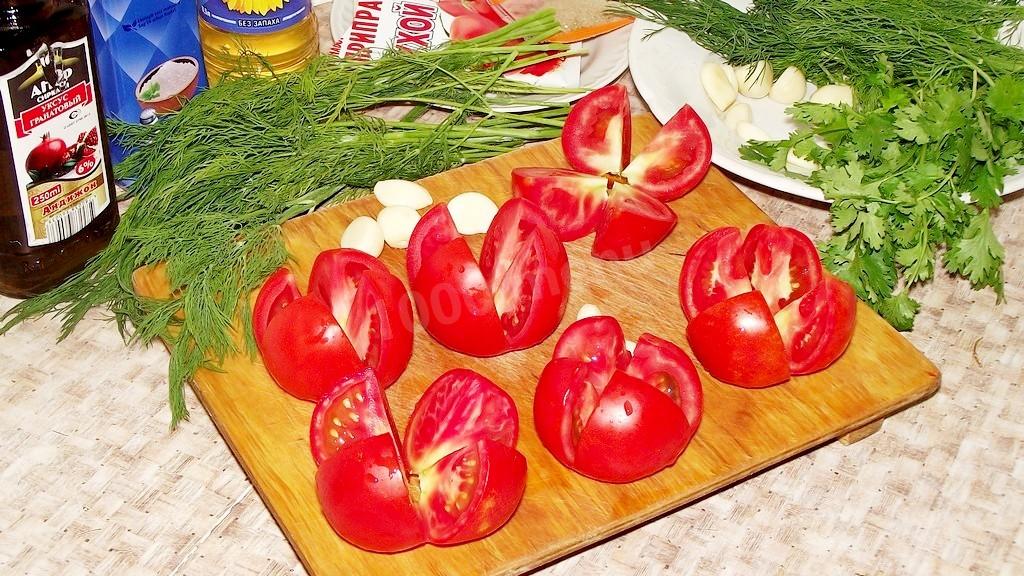 Шаг 2 приготовления Армянчики из красных помидоров