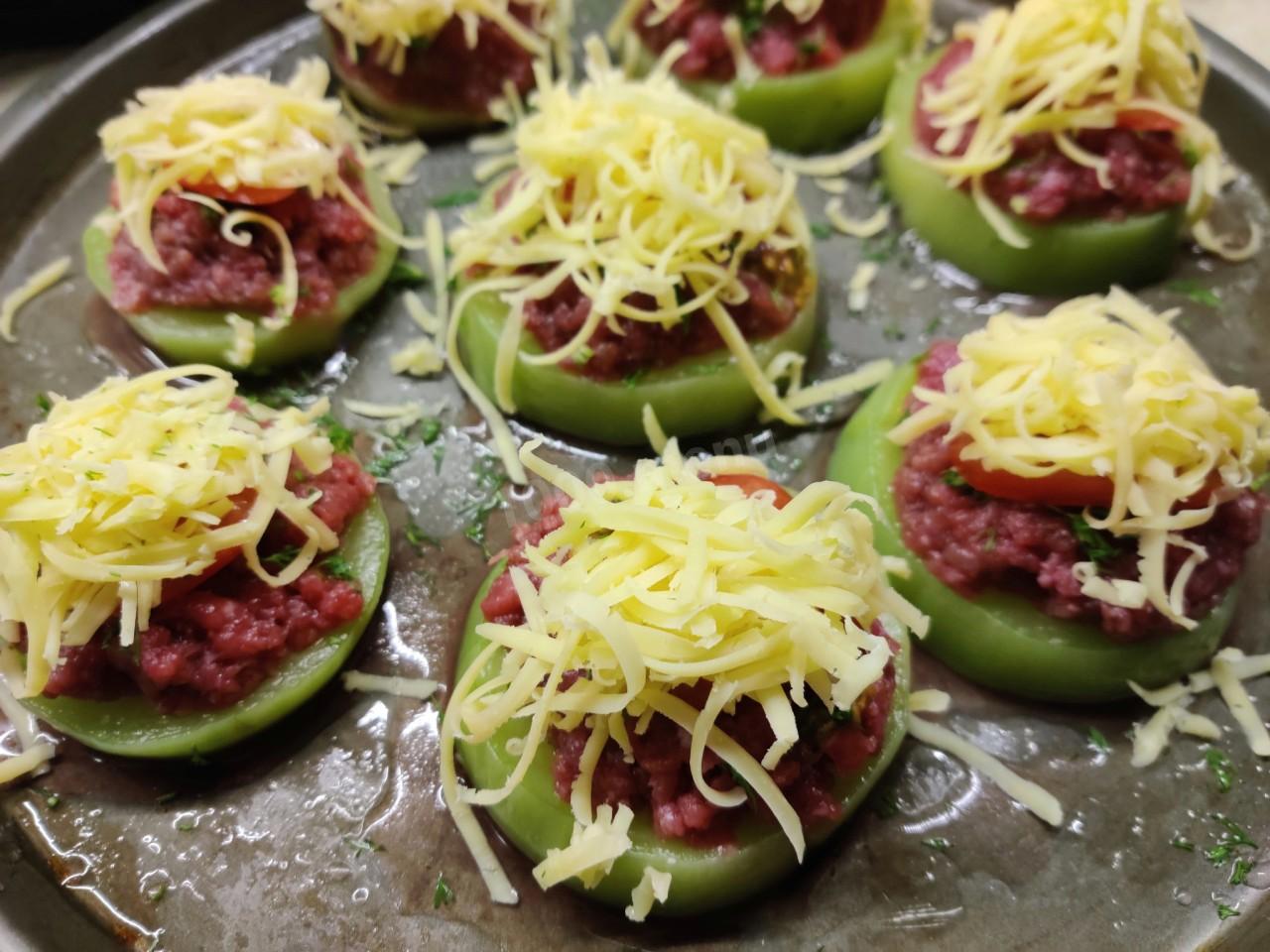 Шаг 5 приготовления Кабачки кольцами в духовке с фаршем