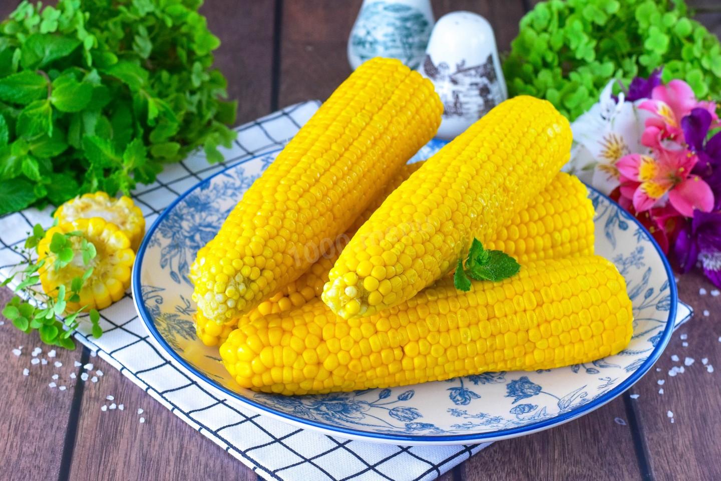 Шаг 8 приготовления Кукуруза в початках в мультиварке