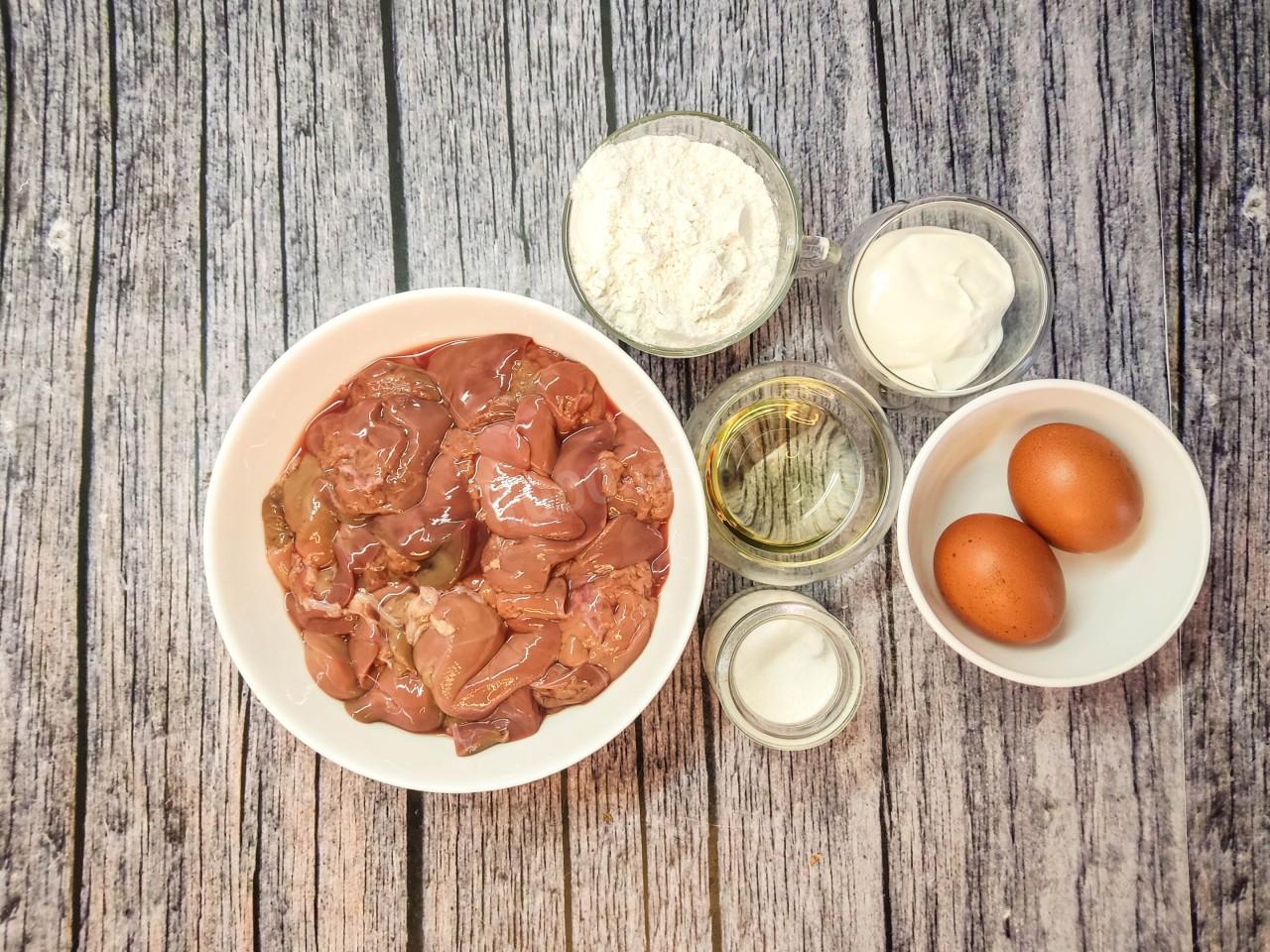 Шаг 5 приготовления Печеночный торт из куриной печени классический