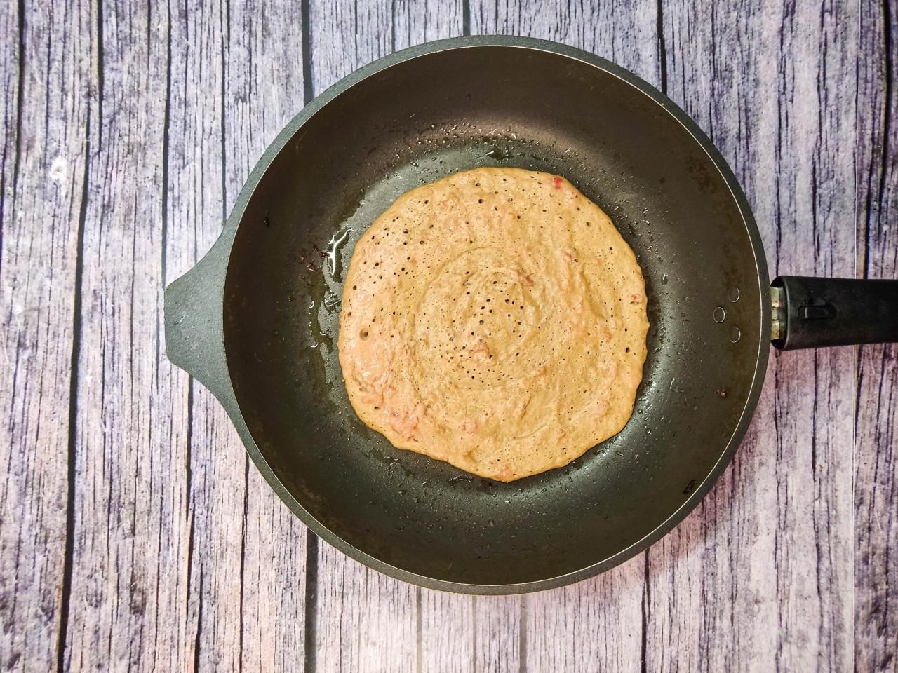 Шаг 8 приготовления Печеночный торт из куриной печени классический