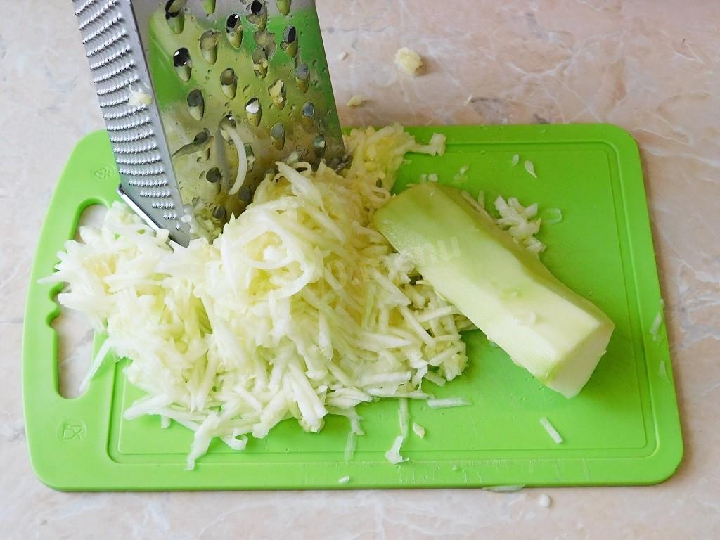Шаг 5 приготовления Котлеты из кабачков с фаршем