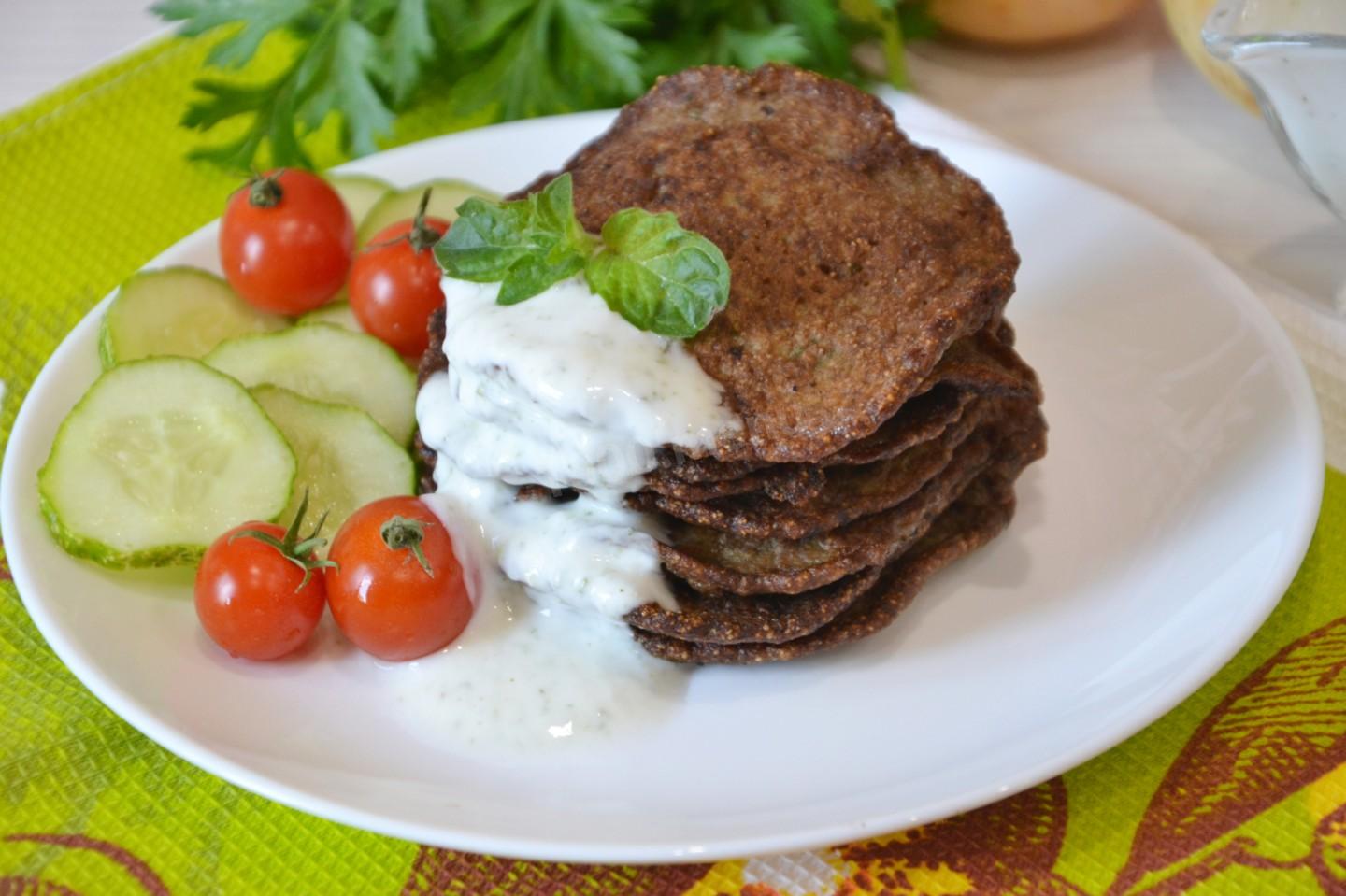 Шаг 11 приготовления Печеночные оладьи из куриной печени