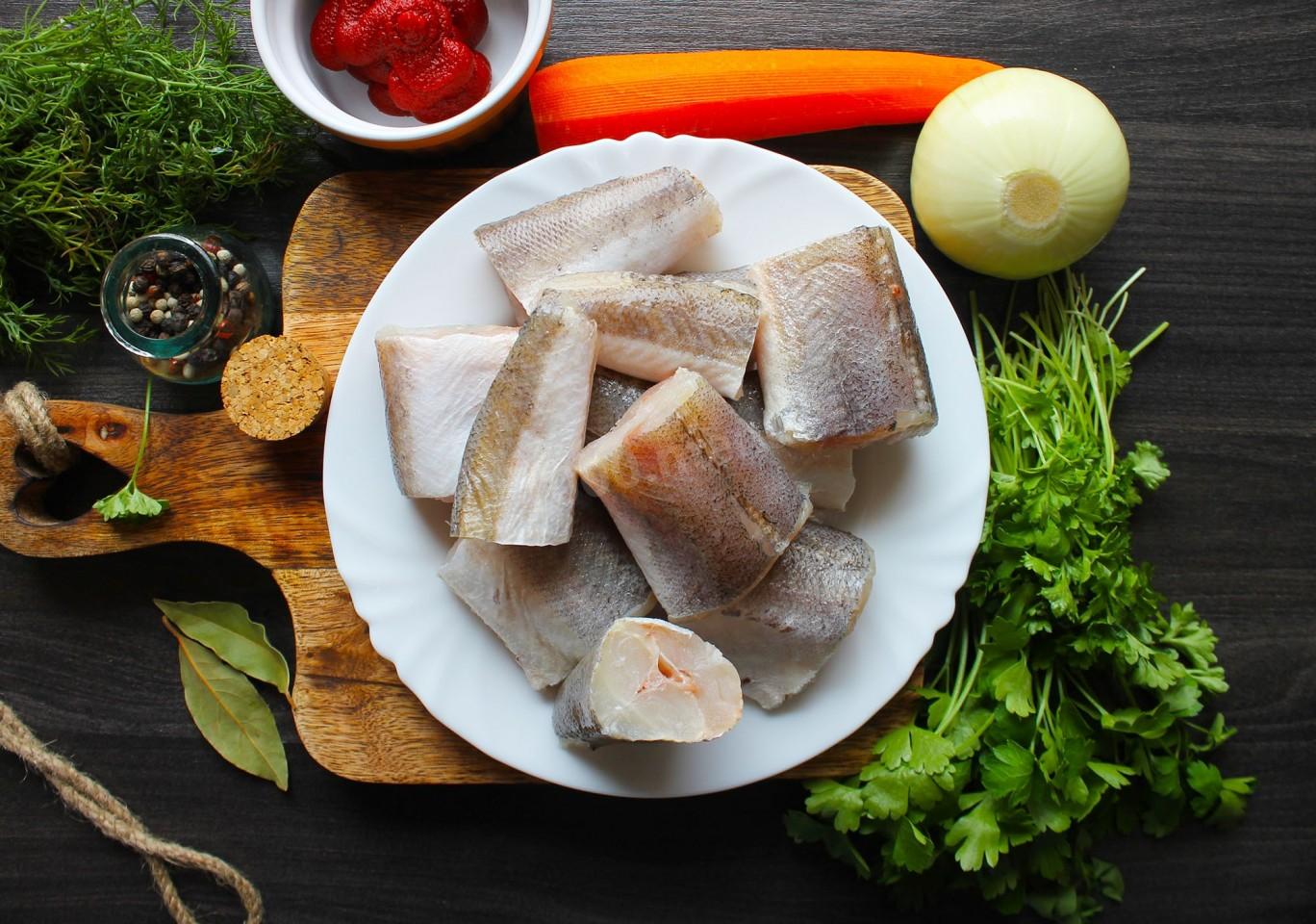 Шаг 3 приготовления Рыба под маринадом из моркови и лука