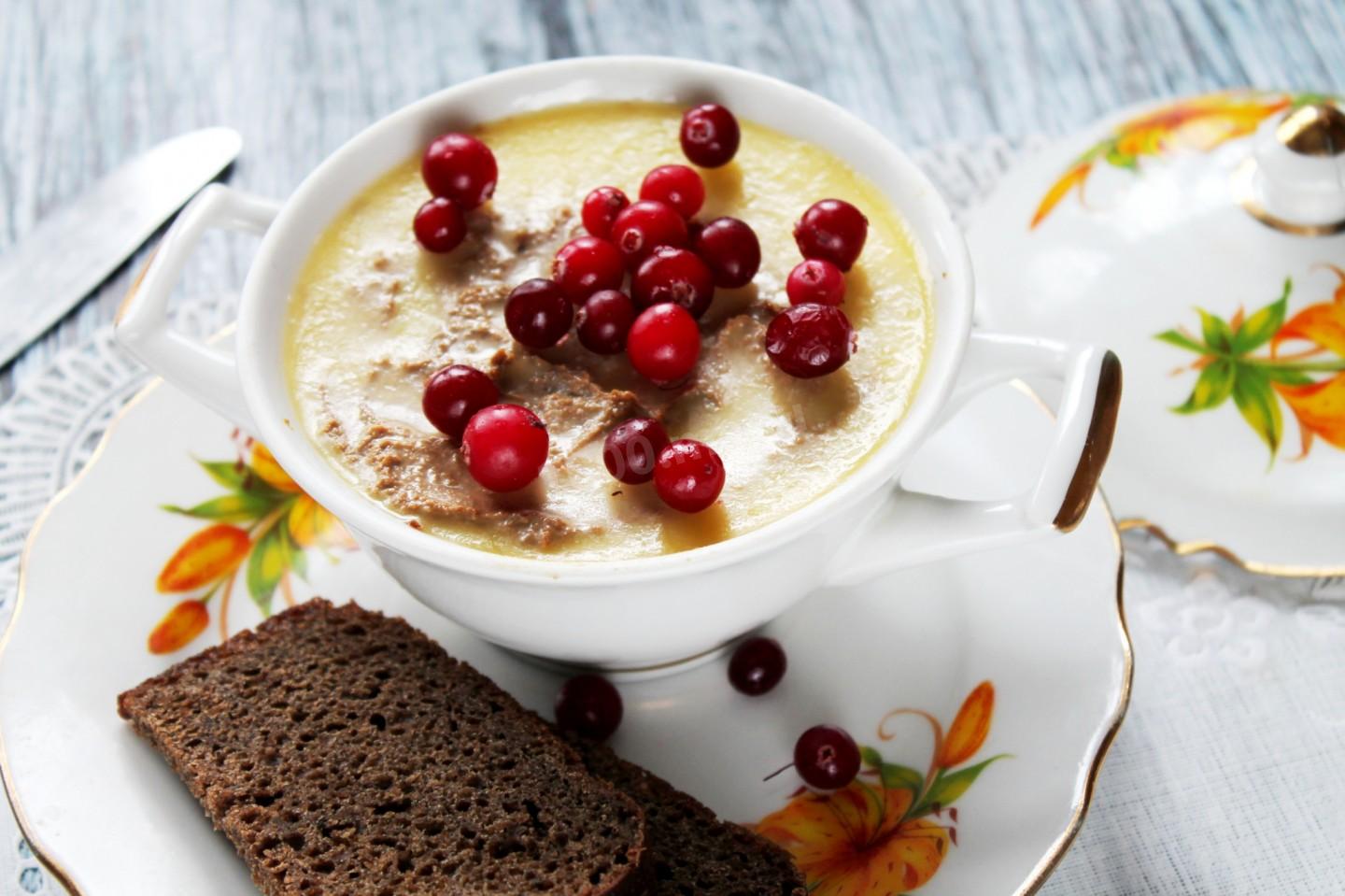 Шаг 12 приготовления Паштет из куриной печени с морковью и луком