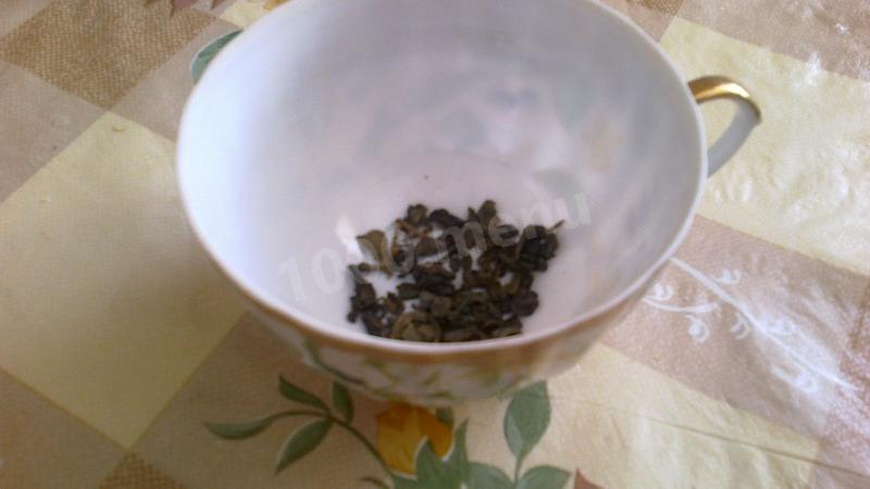 Шаг 1 приготовления Зеленый чай с лимоном