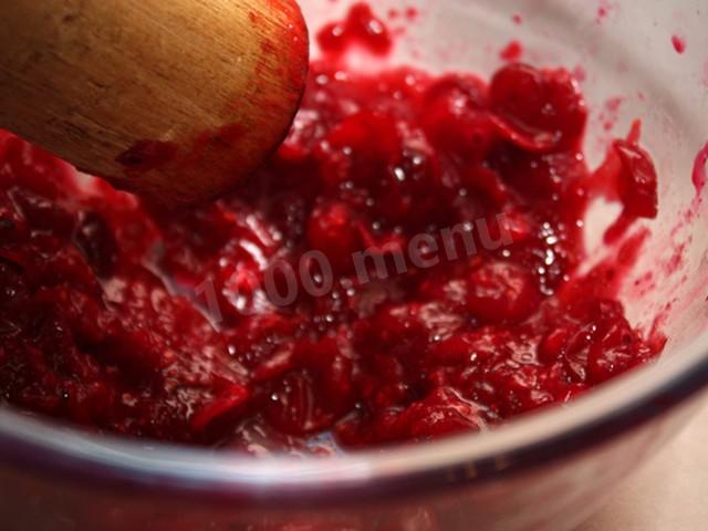 Шаг 1 приготовления Настойка на северной клюкве