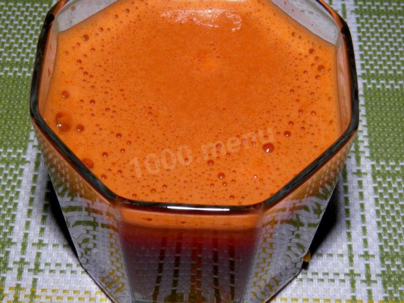 Шаг 4 приготовления Фреш из моркови со сливками