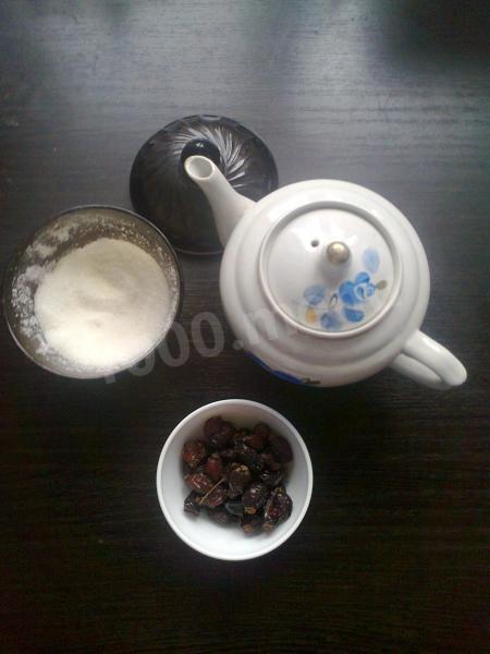 Шаг 1 приготовления Чай с шиповником