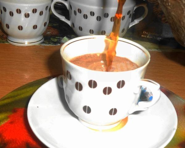 Шаг 5 приготовления Кофе с молоком, корицей и мускатным орехом