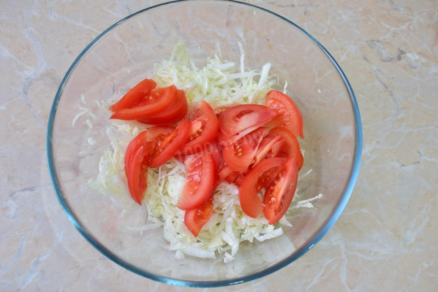 Шаг 5 приготовления Салат из пекинской капусты с курицей