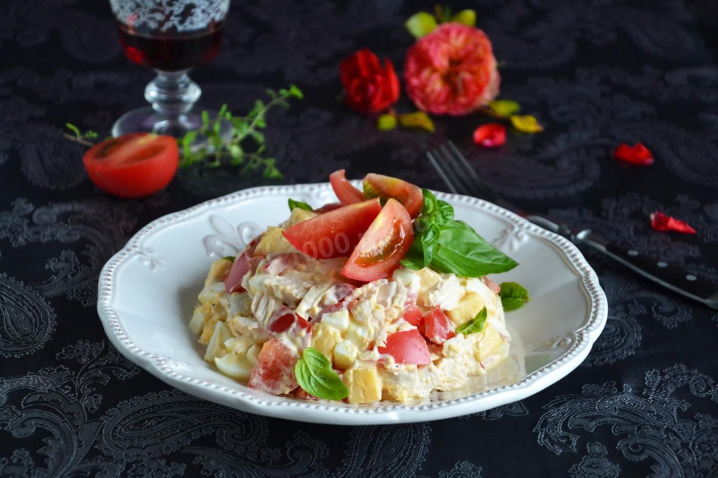 Шаг 8 приготовления Салат с куриной грудкой сыром и помидорами