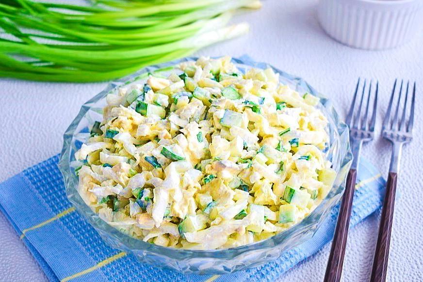 Обложка рецепта Салат из пекинской капусты с огурцом и яйцом
