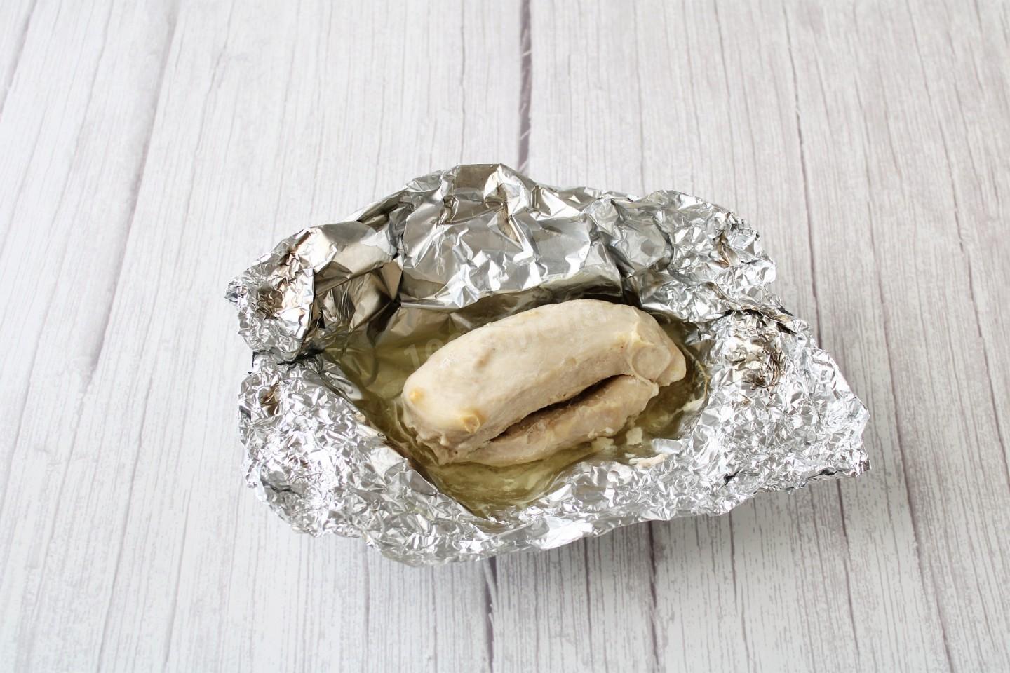 Шаг 2 приготовления Салат Мужские слезы с курицей грибами и корейской морковью