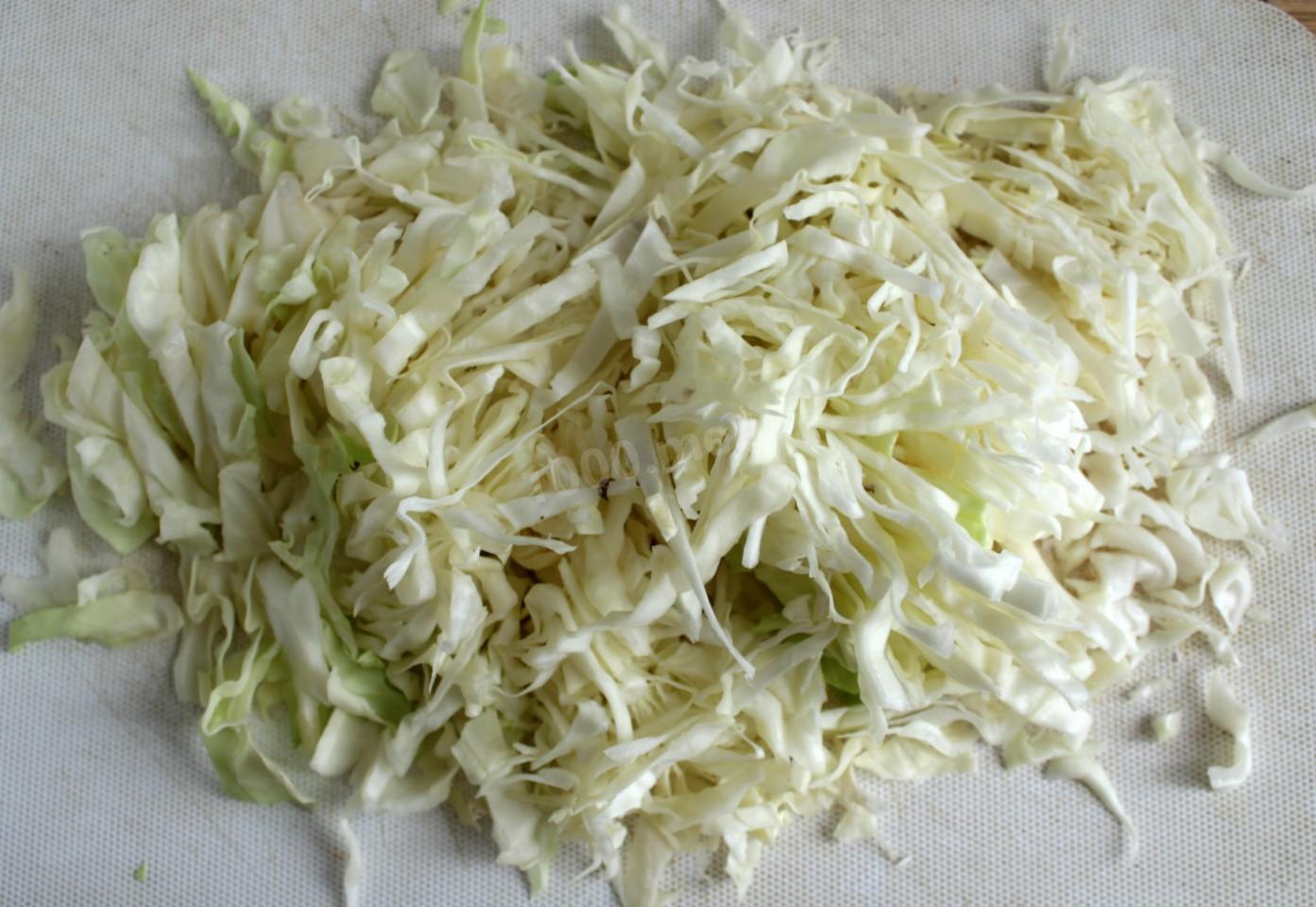 Шаг 1 приготовления Салат Капуста с морковью и маслом