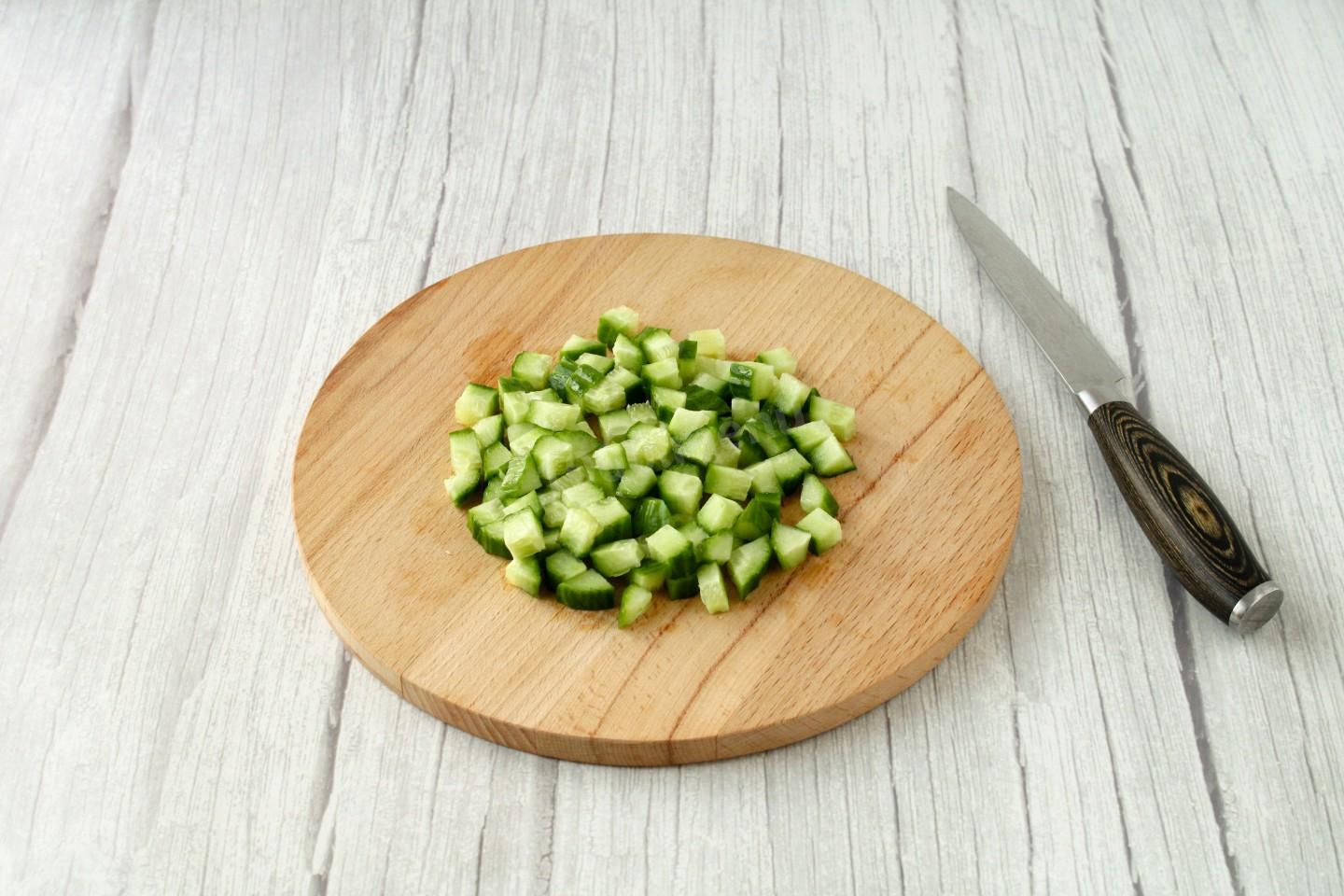 Шаг 4 приготовления Салат курица кукуруза морковь корейская огурец