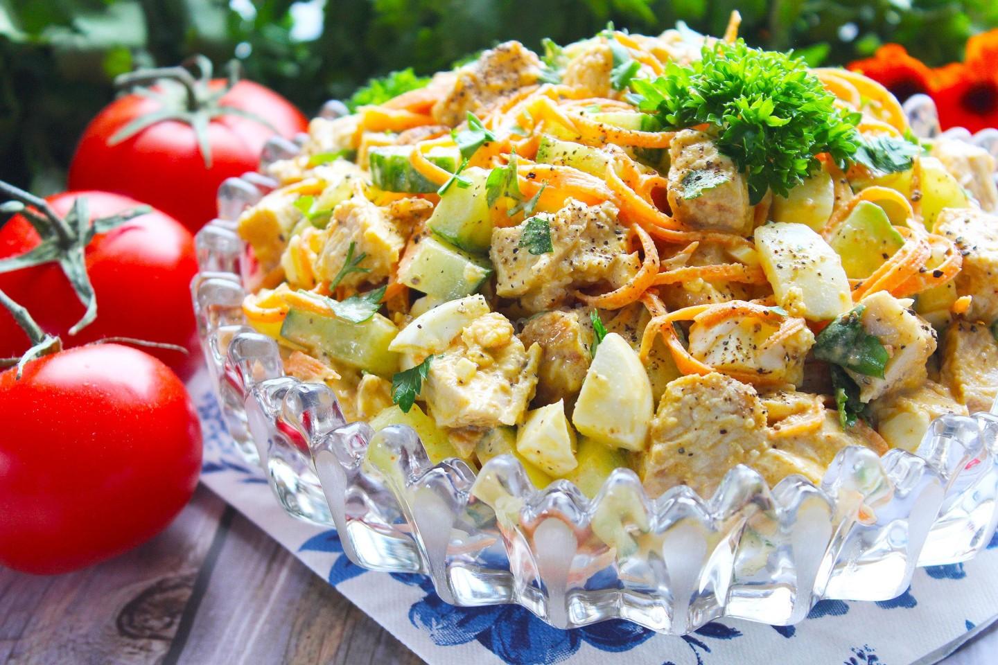 Шаг 10 приготовления Салат курица корейская морковь свежий огурец