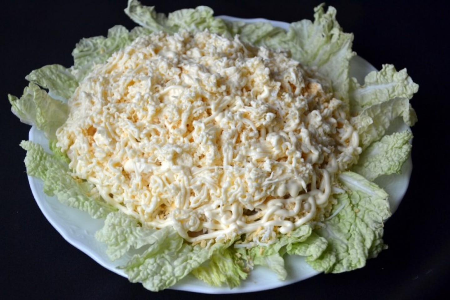 Шаг 9 приготовления Салат Невеста с курицей