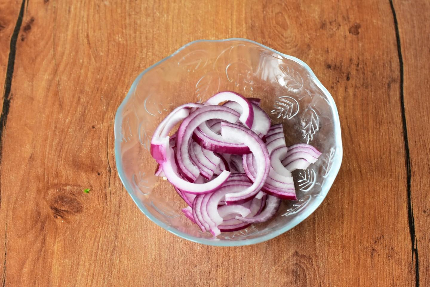 Шаг 10 приготовления Салат без мяса