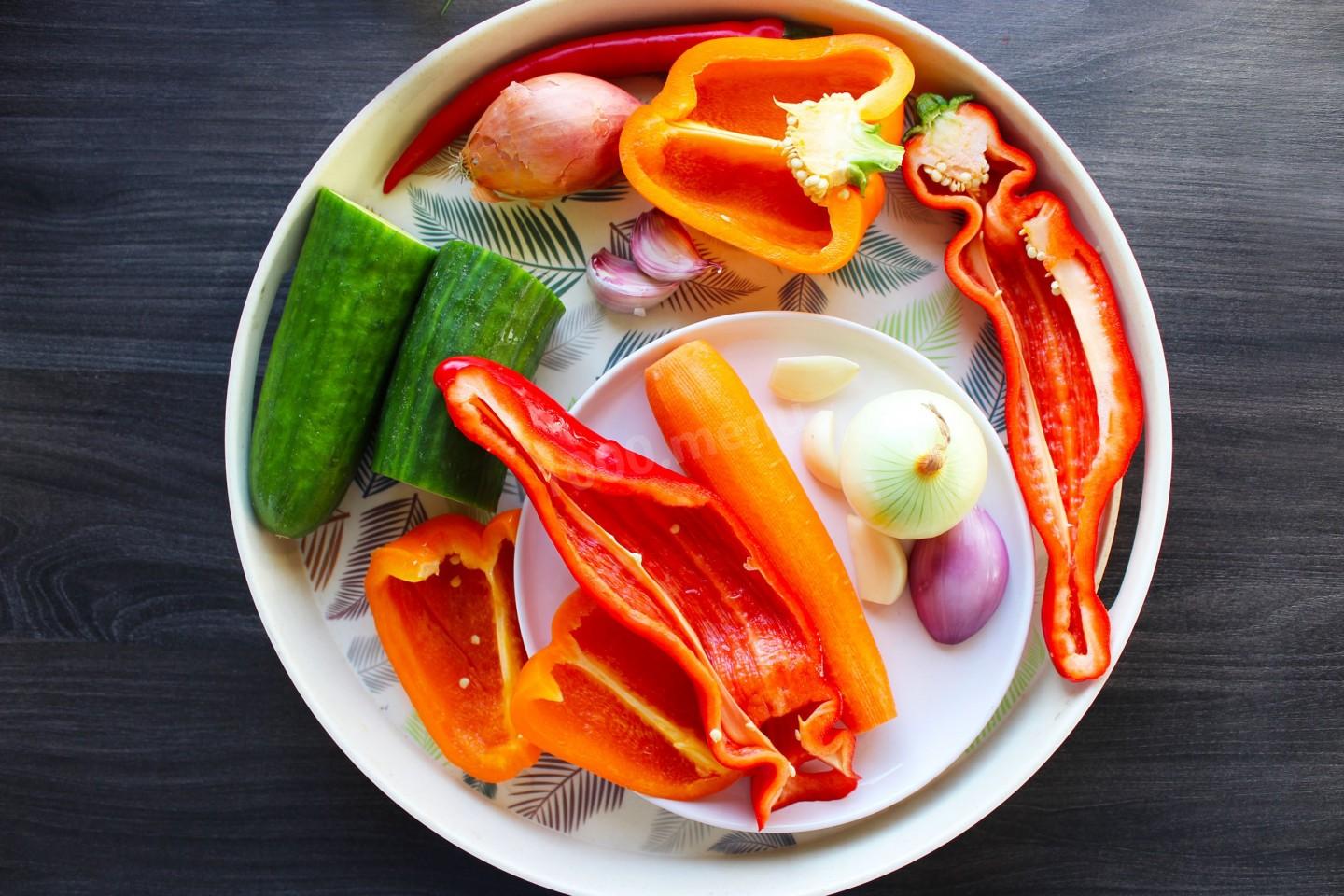Шаг 3 приготовления Фунчоза с говядиной и овощами