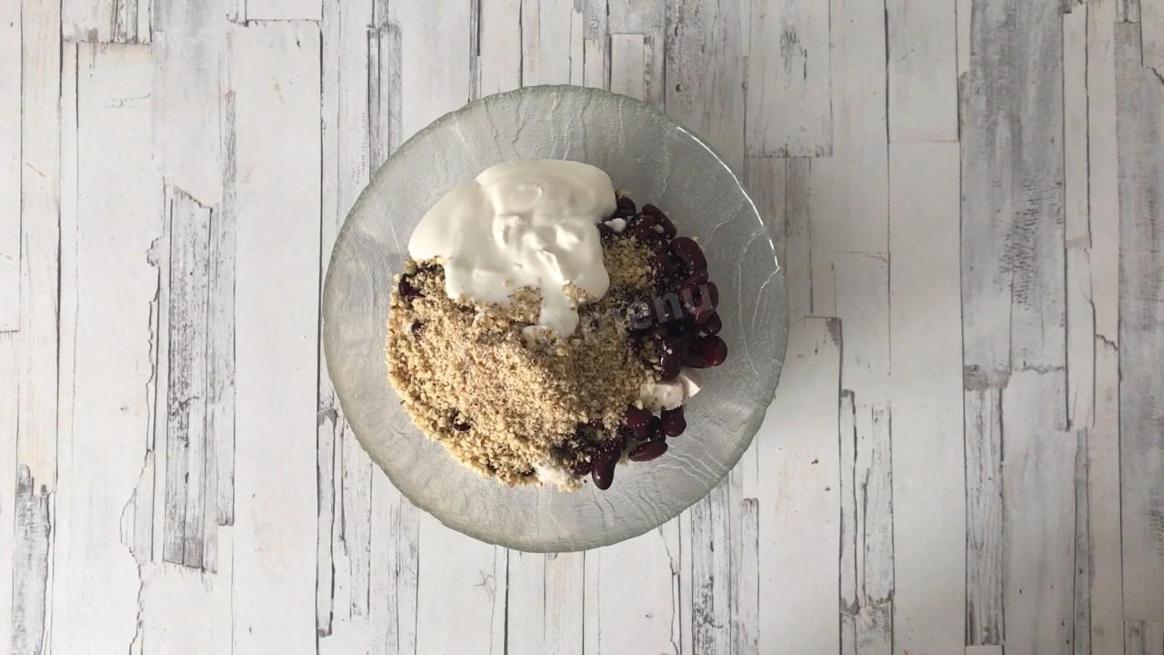 Шаг 4 приготовления Фасолевый салат с курицей