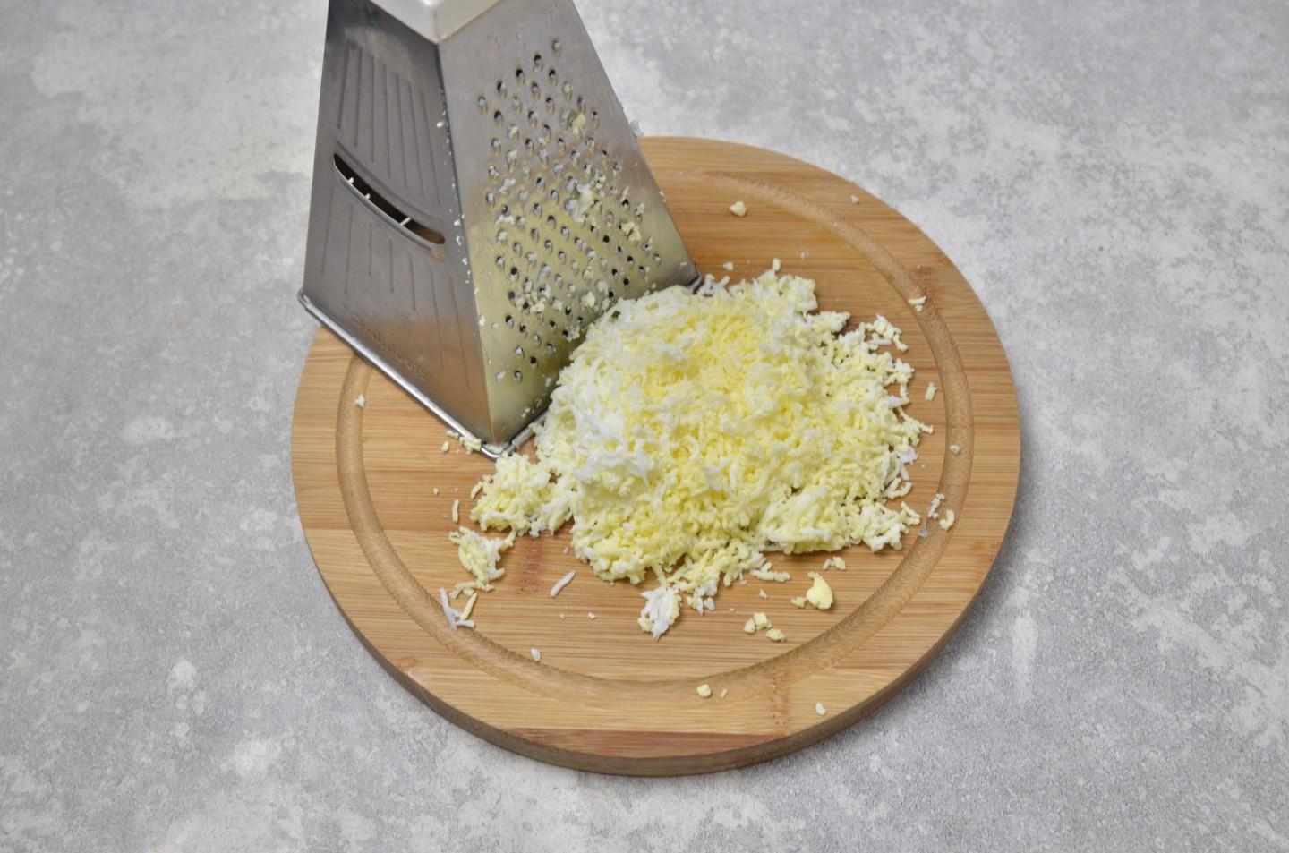 Шаг 4 приготовления Салат курица морковь сыр
