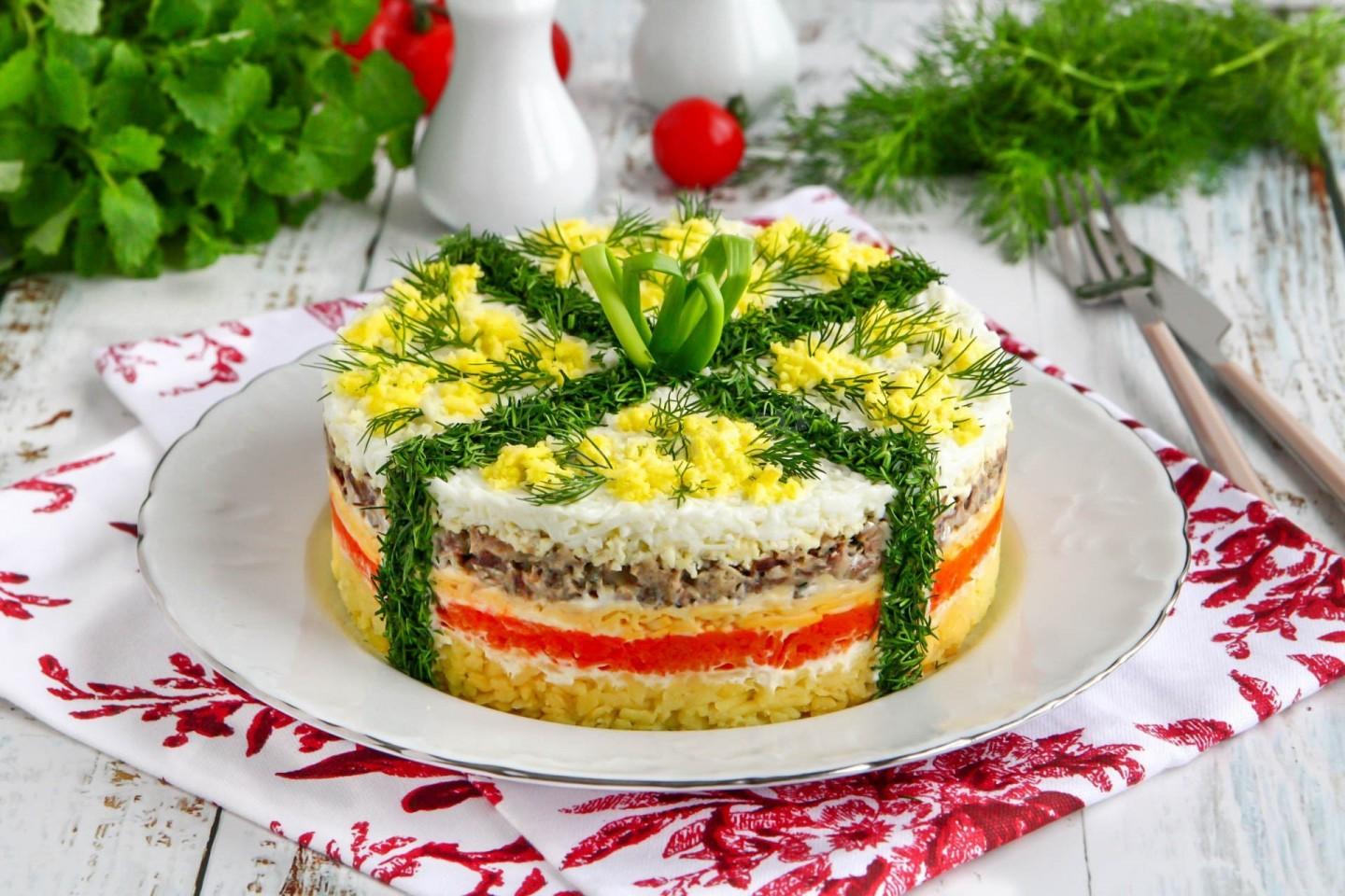 Обложка рецепта Салат Мимоза с картошкой и консервой классический