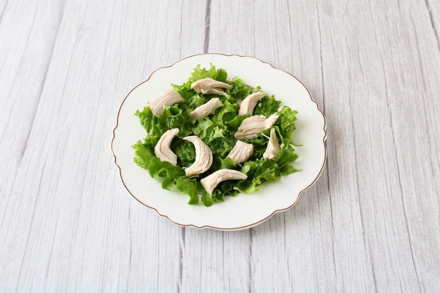 Шаг 4 приготовления ПП Салат Цезарь с курицей