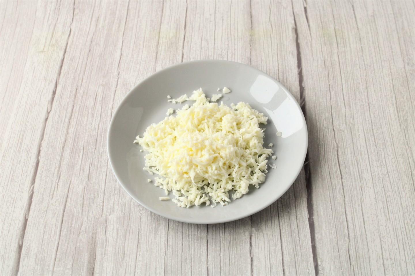 Шаг 4 приготовления Салат Черепашка с яблоком и грецкими орехами