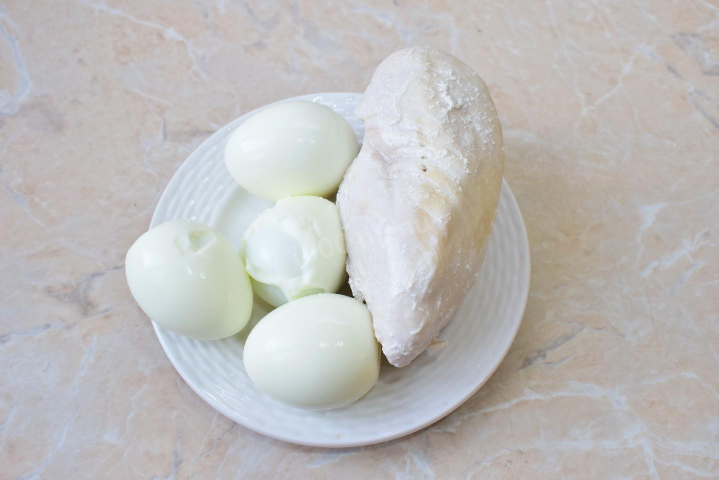 Шаг 2 приготовления Салат Мужской каприз с курицей