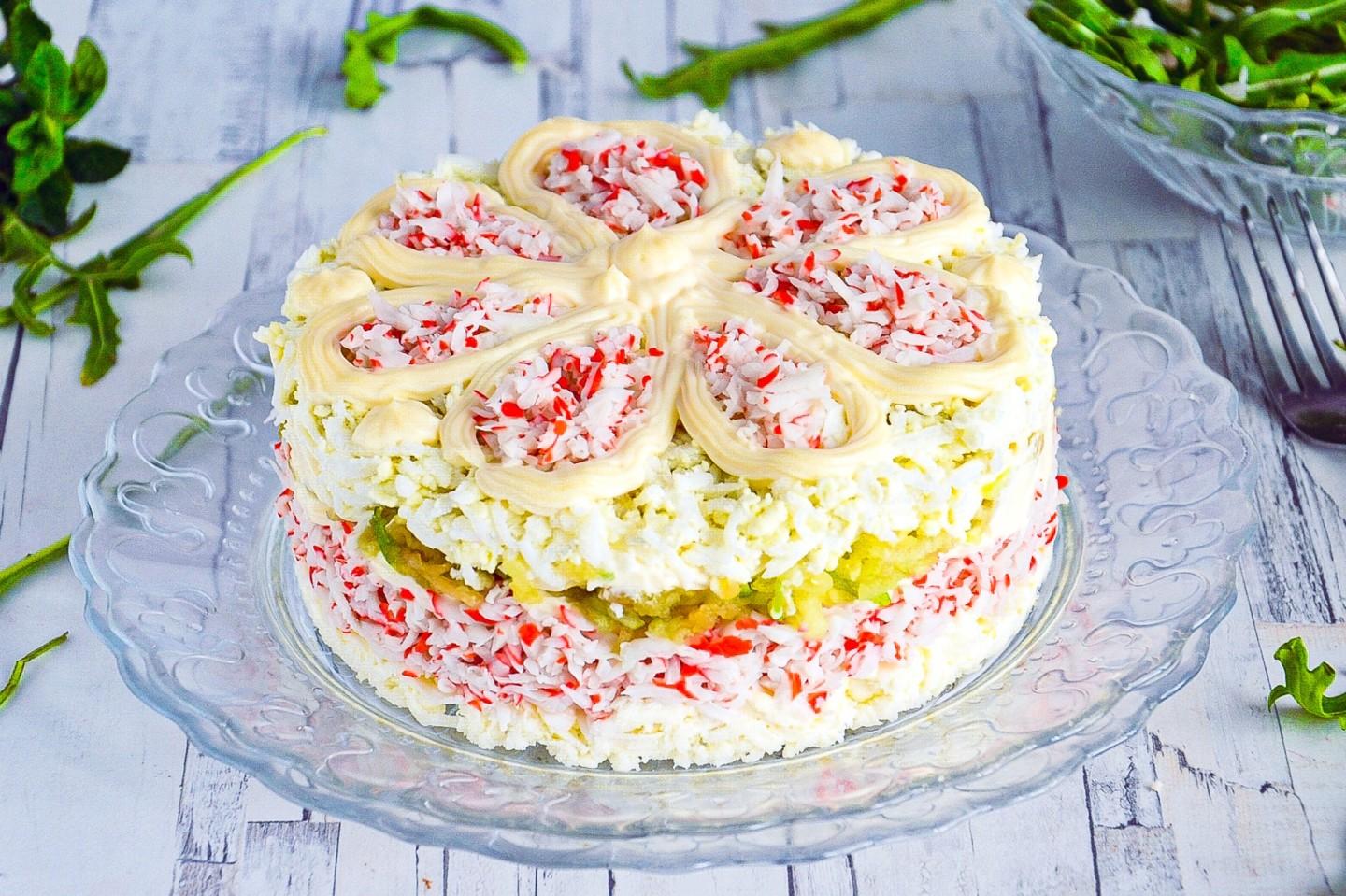 Обложка рецепта Салат с плавленым сыром и крабовыми палочками