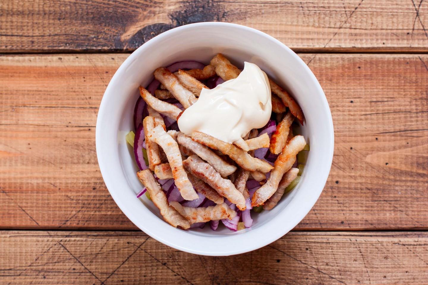 Шаг 6 приготовления Салат с жареным мясом