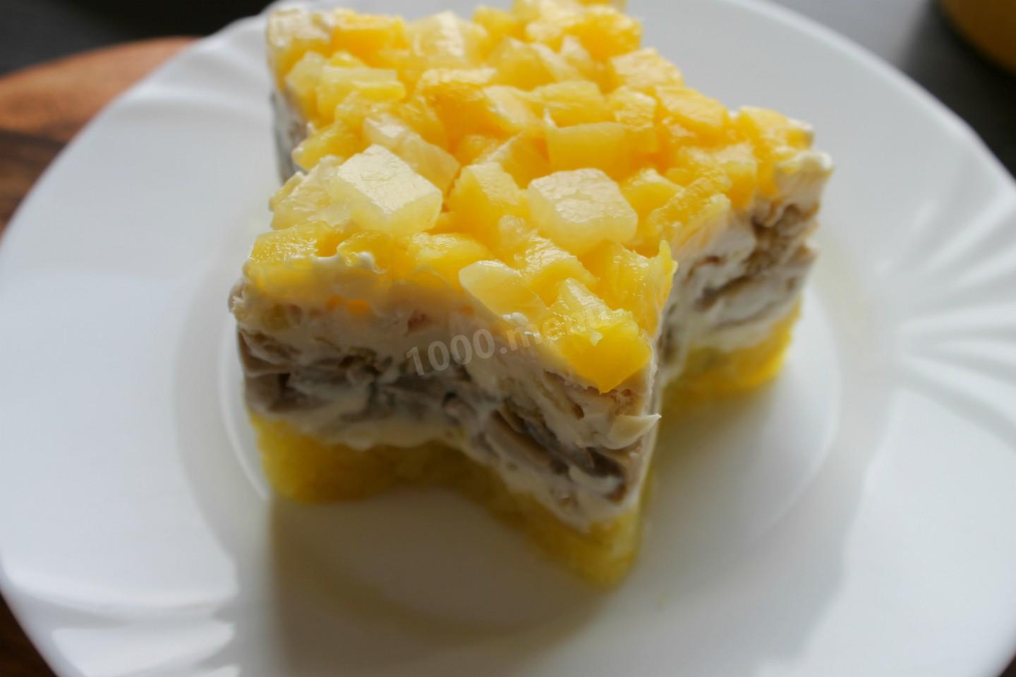 Шаг 13 приготовления Салат Викинг с ананасом и курицей