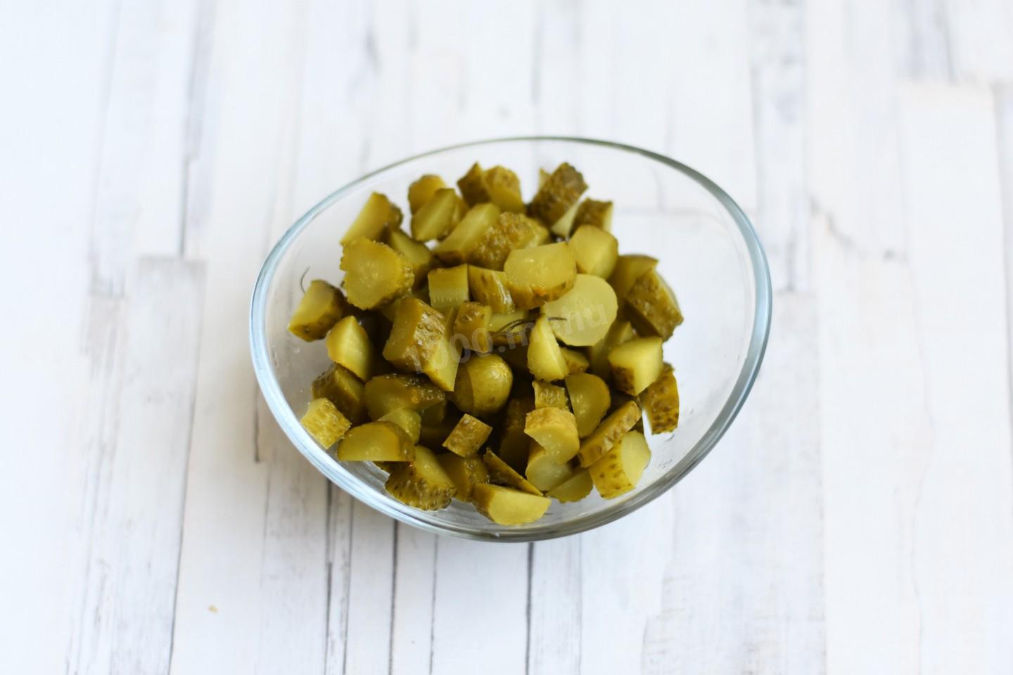 Шаг 9 приготовления Винегрет с фасолью и квашеной капустой классический