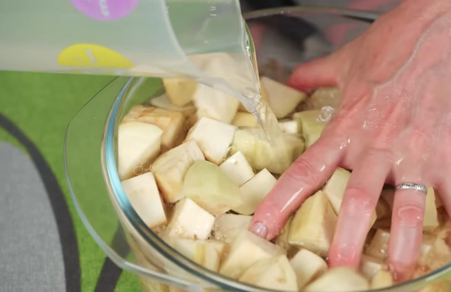 Шаг 4 приготовления Закуска из баклажанов с соусом по-китайски