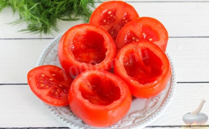 Шаг 3 приготовления Закуска из помидоров Дед Мороз