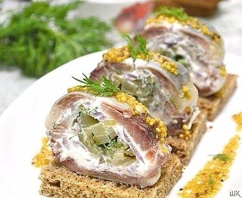 Обложка рецепта Закуска из сельди со сливочным сыром