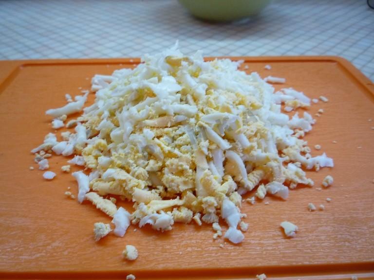 Шаг 3 приготовления Сырные шарики с курицей