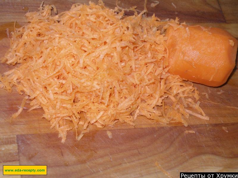 Шаг 3 приготовления Закуска из кабачков с чесноком и томатной пастой