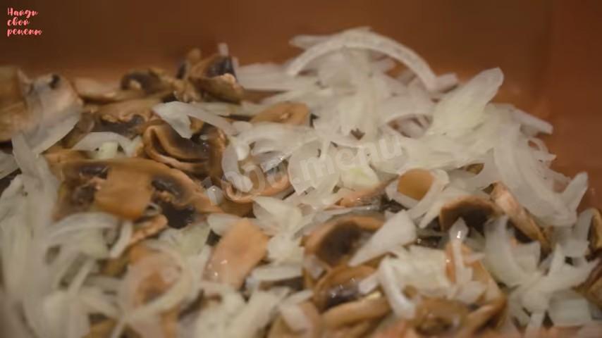 Шаг 19 приготовления Фаршированные рулеты с сочной начинкой из нежнейшей свинины