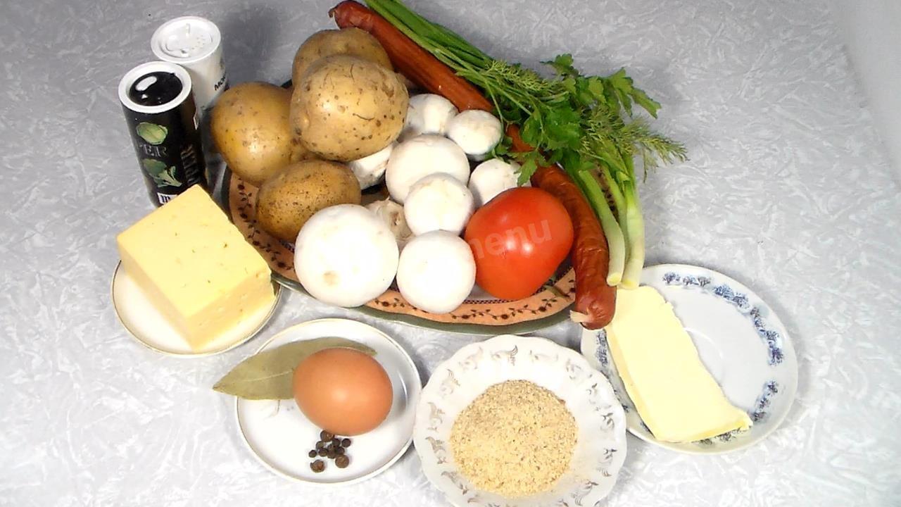 Шаг 1 приготовления Картофельные тарталетки с грибами салат
