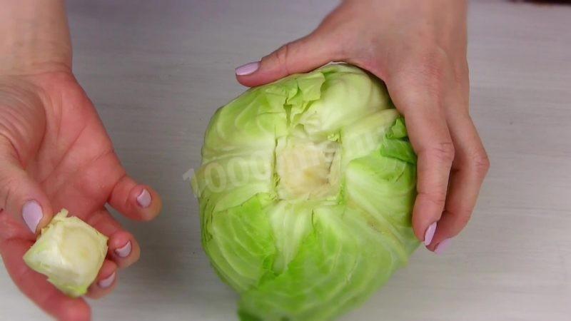 Шаг 1 приготовления Капустные конвертики с сыром