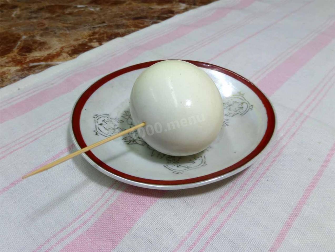Шаг 5 приготовления Маринованные куриные яйца в соевом соусе
