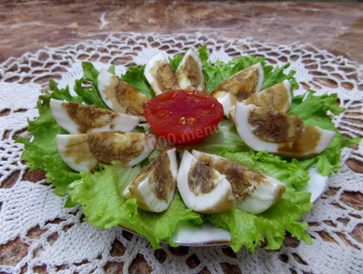 Обложка рецепта Маринованные куриные яйца в соевом соусе