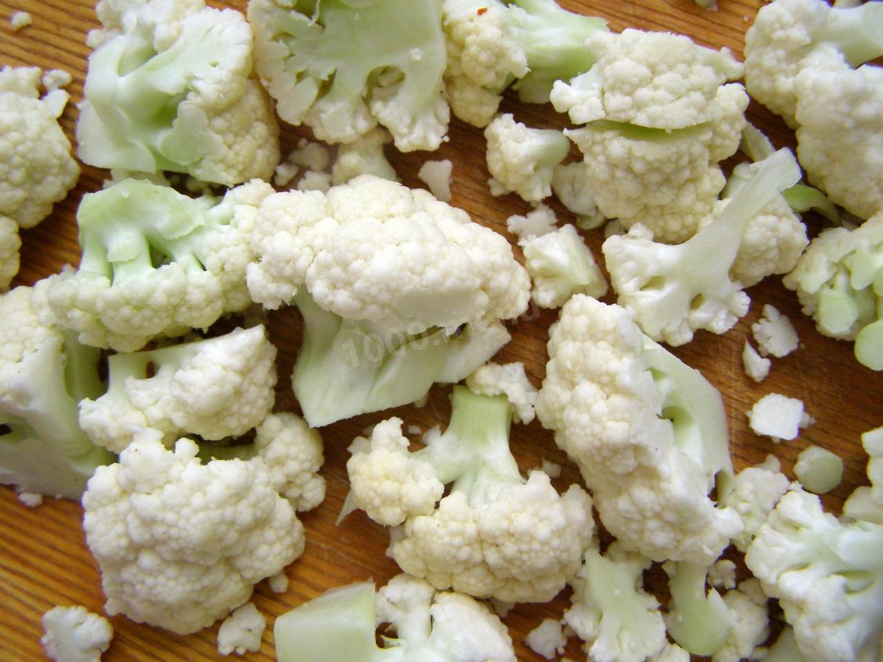 Шаг 1 приготовления Цветная капуста по корейски