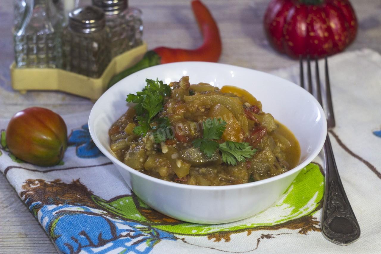 Шаг 13 приготовления Баклажаны с перцами и томатами
