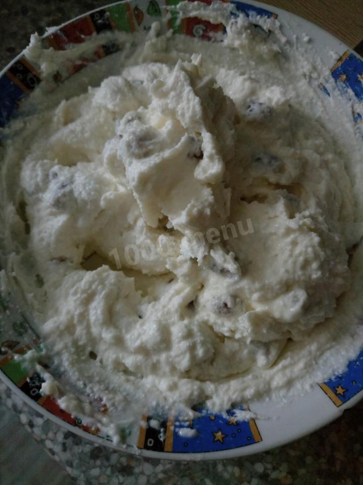 Шаг 2 приготовления Рулет из лаваша с творогом изюмом и медом