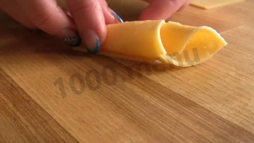 Шаг 19 приготовления Закусочный торт Наполеон с ветчиной, сыром и грибами